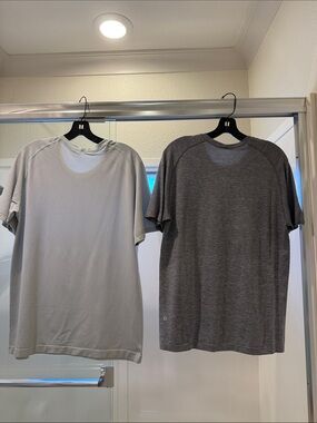 lululemon athletica Short-Sleeve Crew Tees in Light Gray and Charcoal